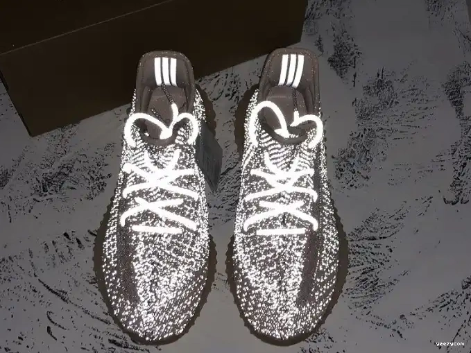 Adidas FV5666 350 Boost Yeezy V2 Synth Reflective 0508